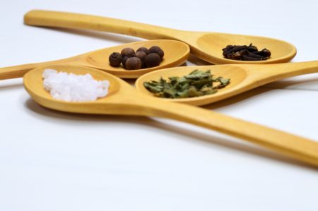 Benefits of Magnesium | Marissa Vicario Health Coach | sources of magnesium | epsom salt | dark chocolate